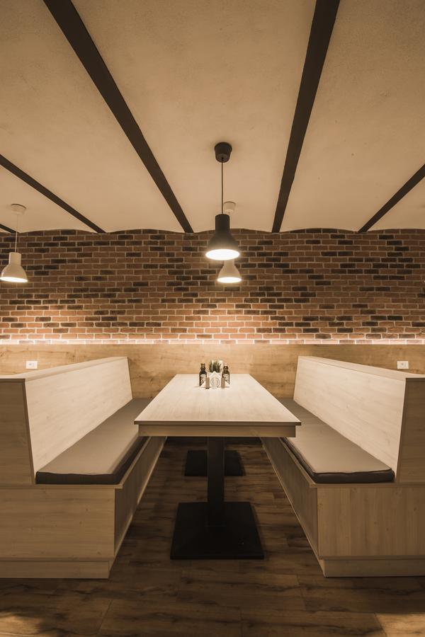 Elegant House Hotell Făgăraş Eksteriør bilde
