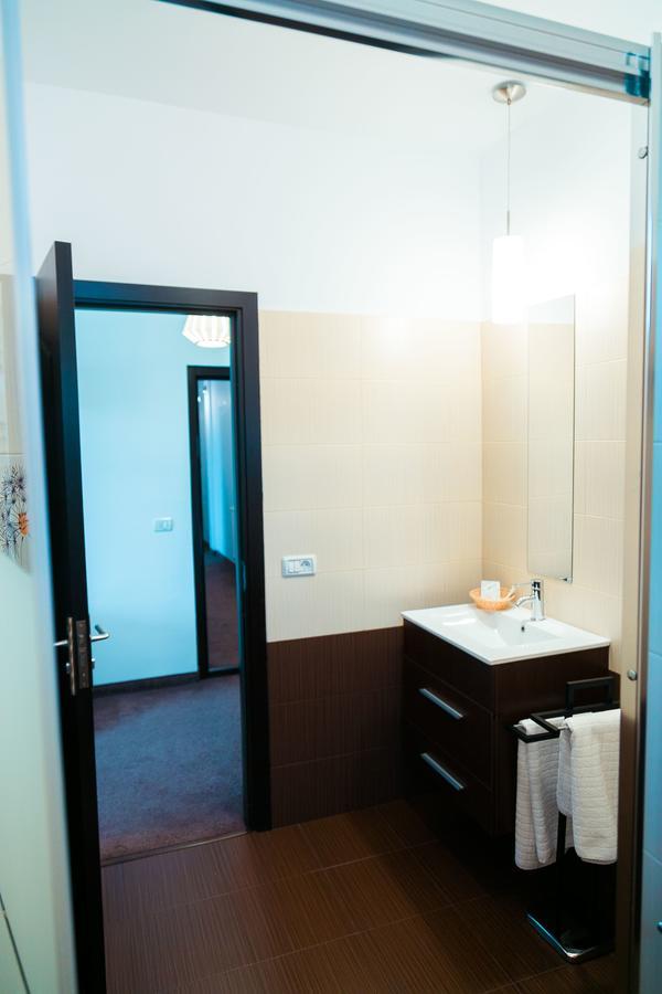 Elegant House Hotell Făgăraş Eksteriør bilde