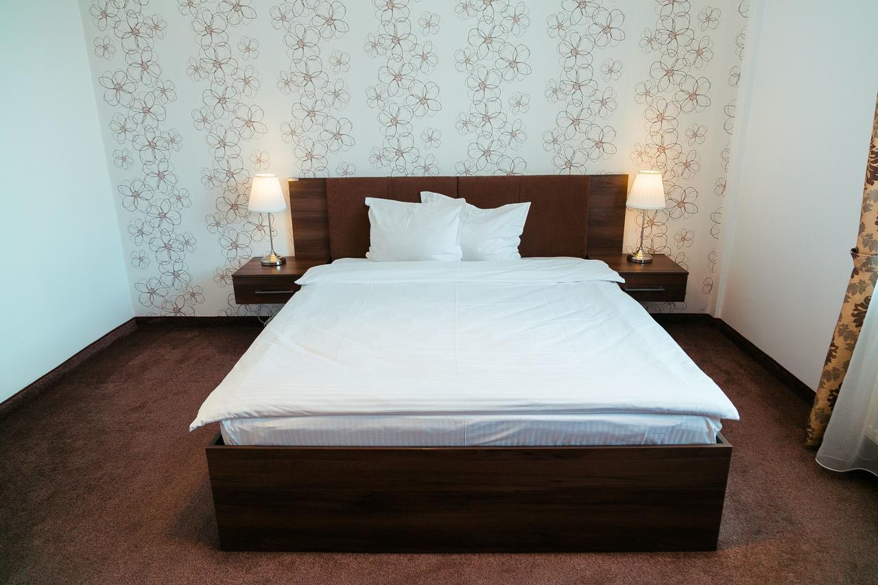 Elegant House Hotell Făgăraş Eksteriør bilde