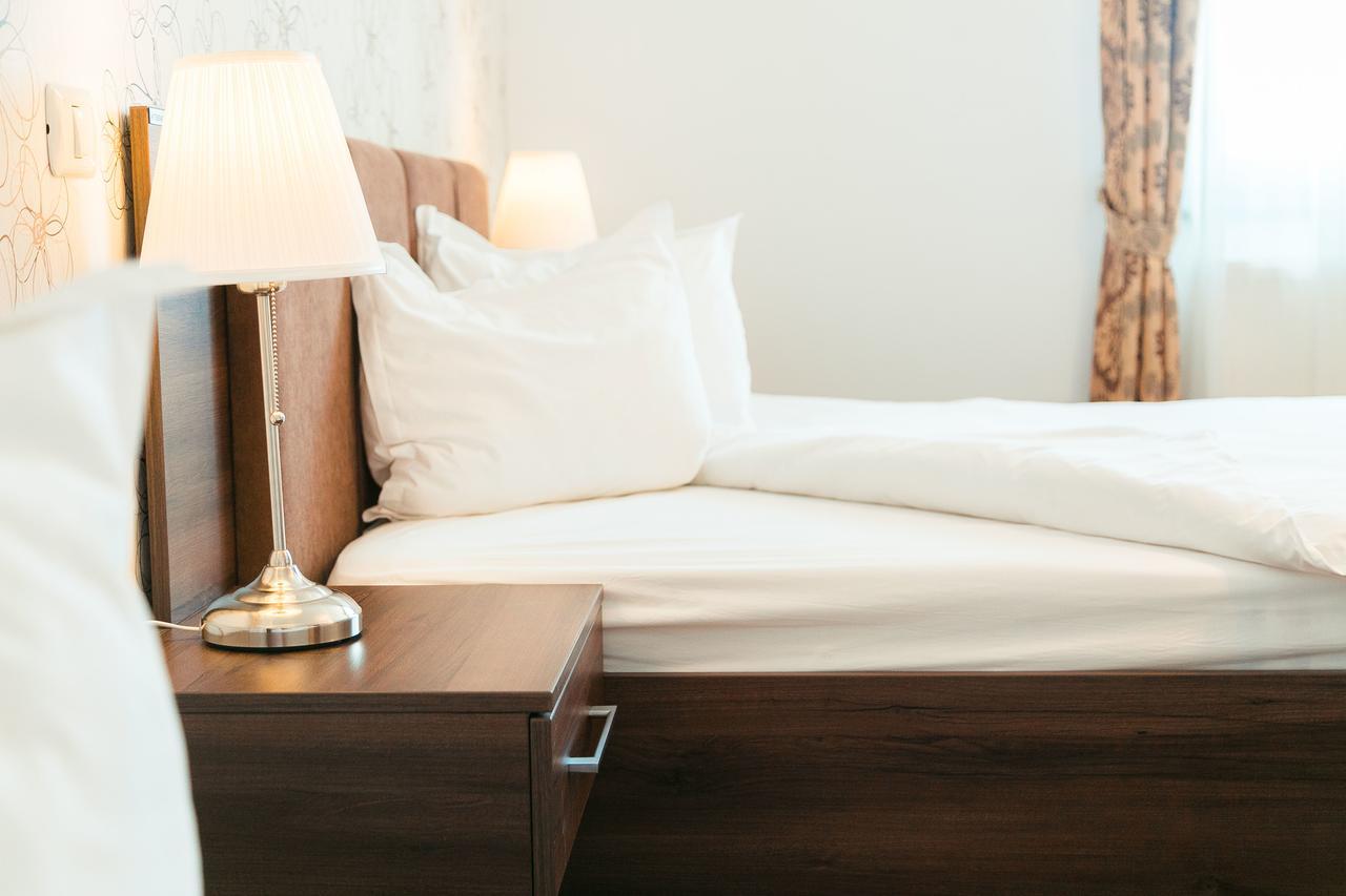 Elegant House Hotell Făgăraş Eksteriør bilde